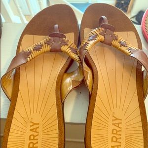 Array Sandals